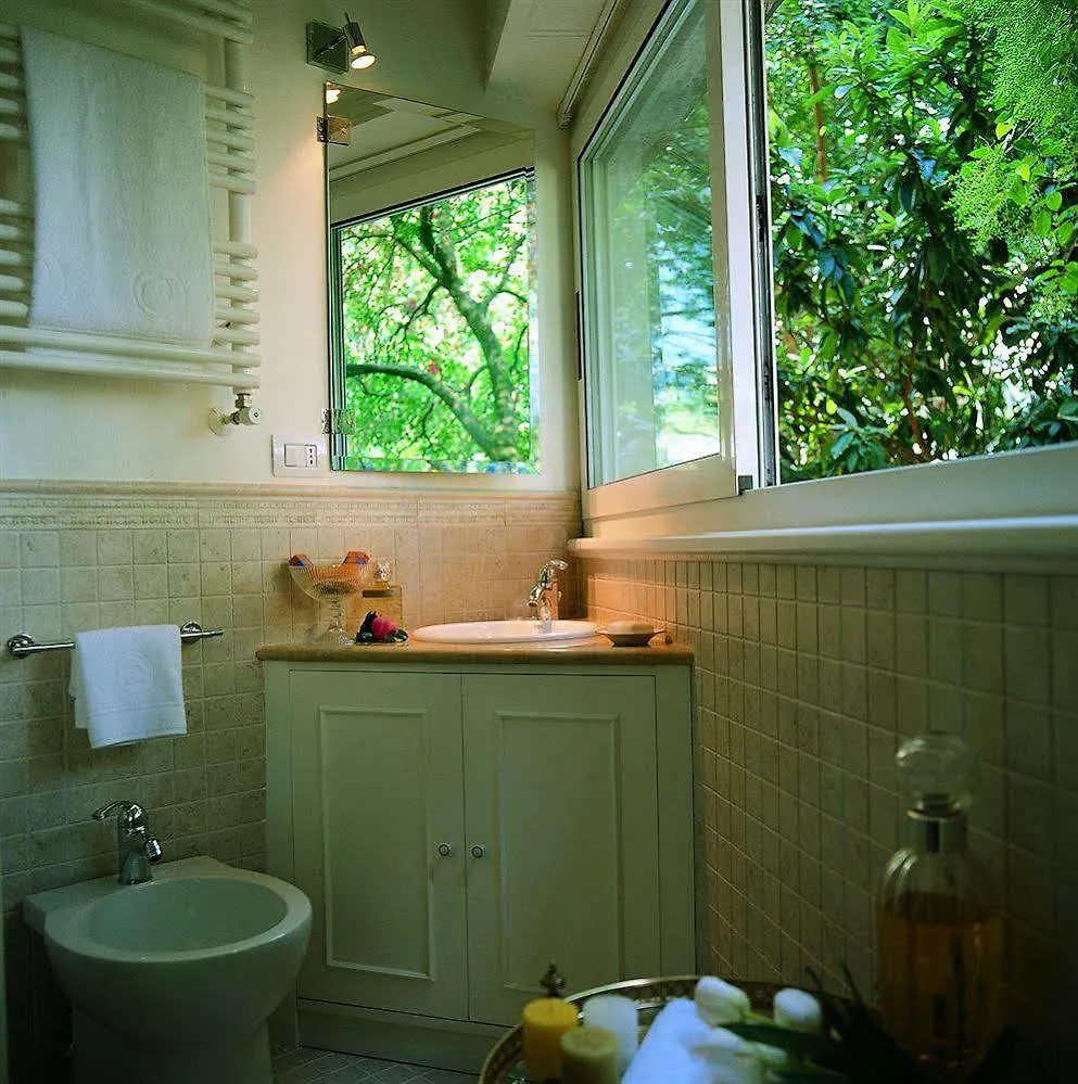 Suite Oriani Rome Bed & Breakfast