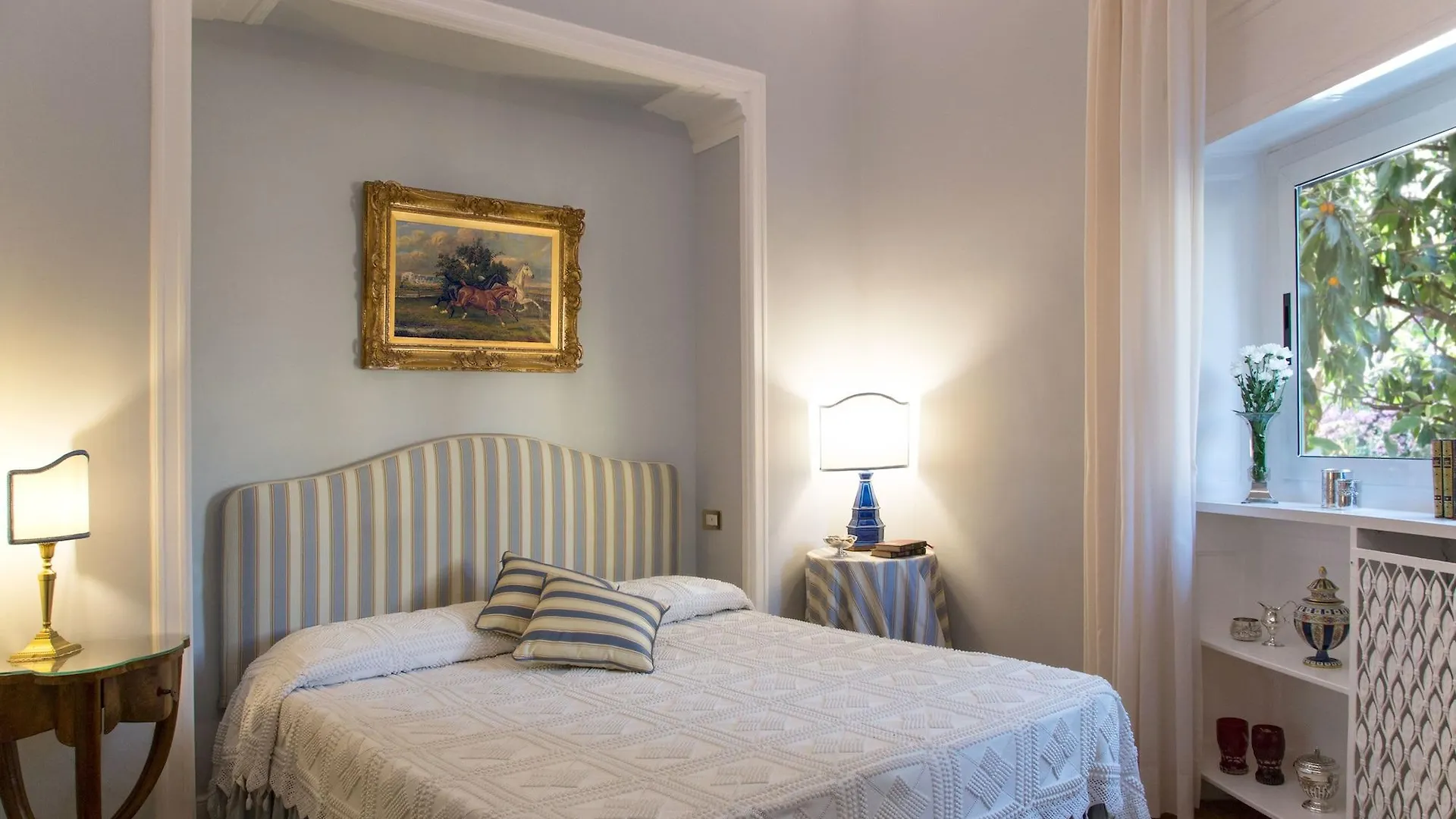 Suite Oriani Róma Panzió